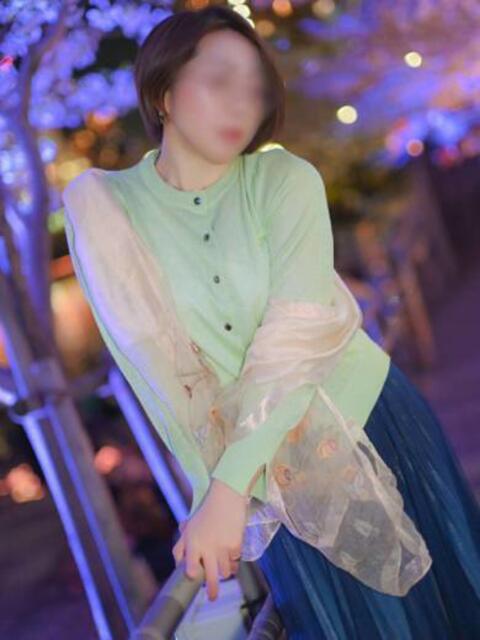 凪(なぎ) Salon du M-えっちなお姉さんのM性感デリバリー-五反田店（派遣型M性感）