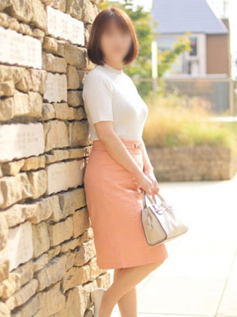 若菜 出会い系人妻ネットワーク 新宿〜池袋編（待合せ型人妻系デリヘル）