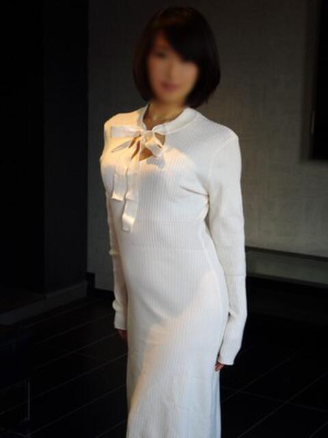 清水ちさと 派遣妻（はけんづま）（待ち合わせ型人妻専門デリヘル）