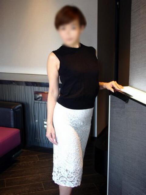 早乙女ゆま 派遣妻（はけんづま）（待ち合わせ型人妻専門デリヘル）