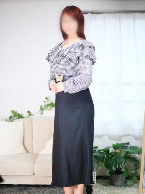 福嶋 優理愛 こあくまな熟女たち小倉店（KOAKUMAグループ）（人妻・熟女デリヘル）