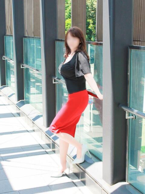 奥山 みえこ こあくまな熟女たち 鶯谷・日暮里店(KOAKUMAグループ)（人妻・熟女デリヘル）