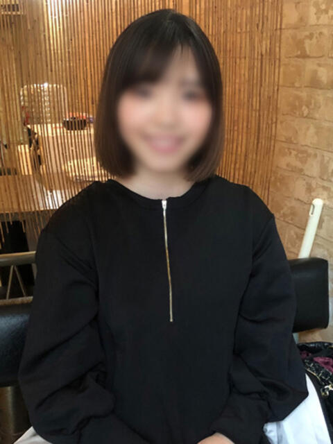 みあい クリーム（素人コスプレイメクラ）