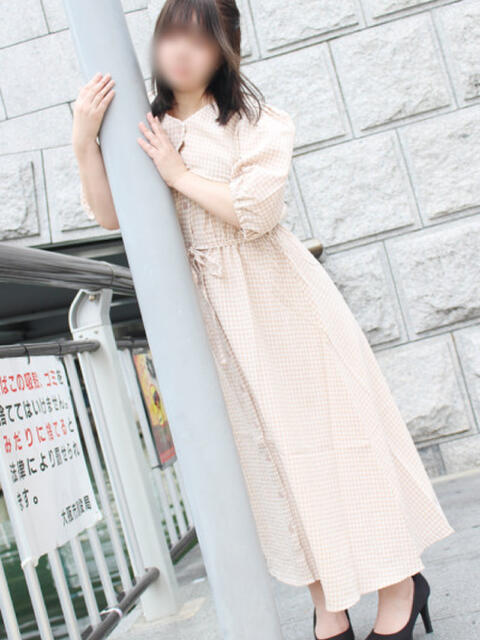 ことり 奥鉄オクテツ大阪（駅待ち合わせ型人妻デリヘル）