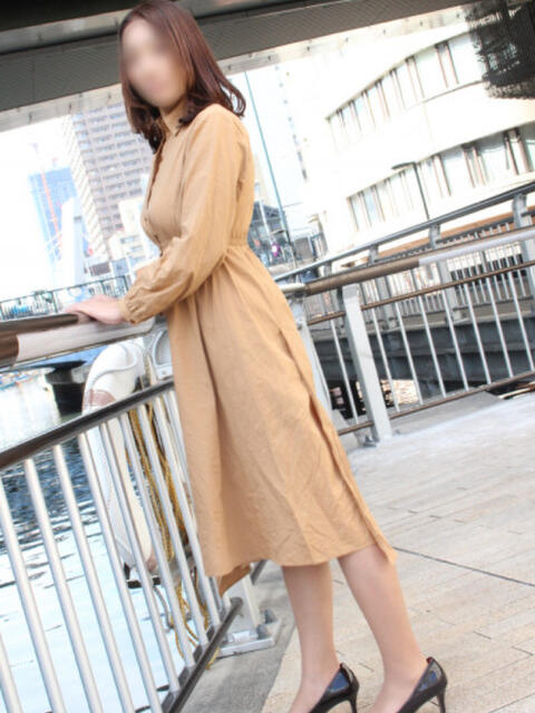 あさひ 奥鉄オクテツ大阪（駅待ち合わせ型人妻デリヘル）