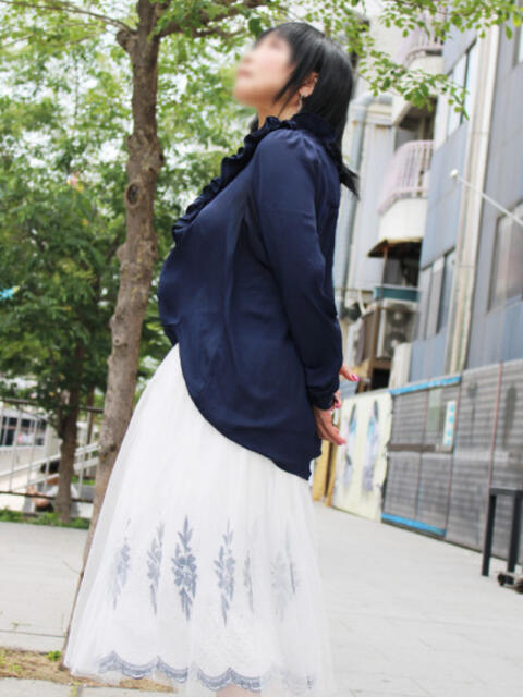 かもめ 奥鉄オクテツ大阪（駅待ち合わせ型人妻デリヘル）