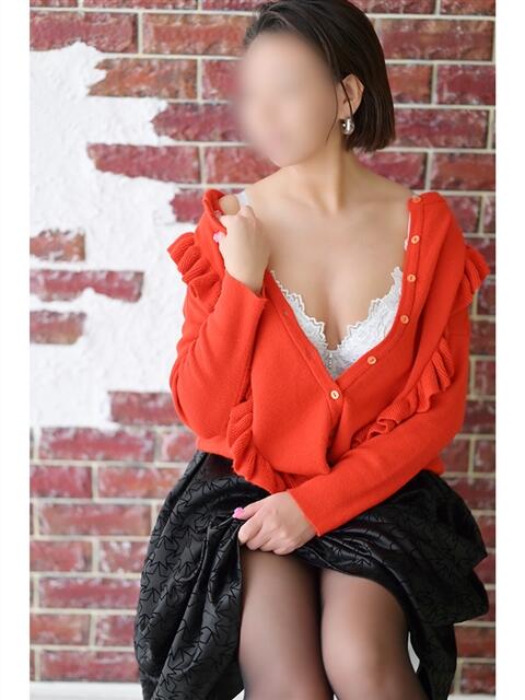 かい 奥鉄オクテツ大阪（駅待ち合わせ型人妻デリヘル）