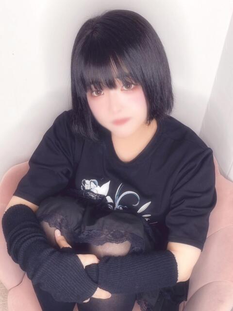 まなつ とある風俗店♡やりすぎさーくる新宿大久保店♡で色んな無料オプションしてみました（デリヘル）