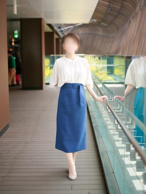 吉川真由美 こあくまな熟女たち 鶯谷・日暮里店(KOAKUMAグループ)（人妻・熟女デリヘル）