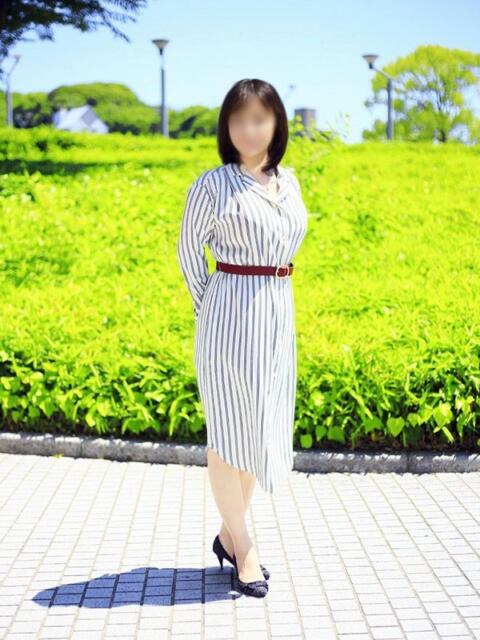 椎名 ゆい こあくまな熟女たち 広島店(KOAKUMAグループ)(人妻・熟女デリヘル)