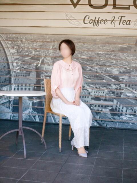 遠山 あい こあくまな熟女たち 上野・御徒町店 (KOAKUMAグループ)（人妻・熟女デリヘル）