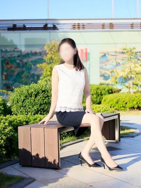 白河 涼子 こあくまな熟女たち 鶯谷・日暮里店(KOAKUMAグループ)（人妻・熟女デリヘル）