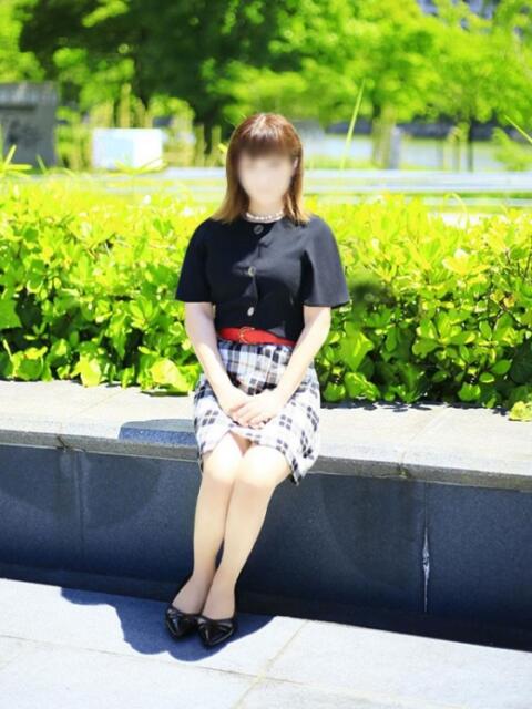 荒川 さき こあくまな熟女たち 広島店（KOAKUMAグループ）（人妻・熟女デリヘル）