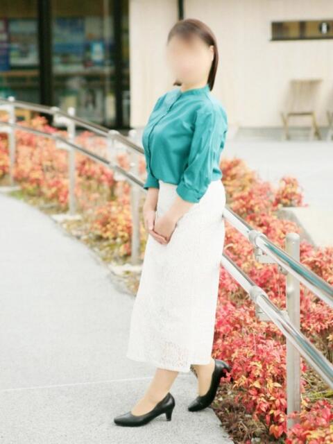 桐島美香 こあくまな熟女たち岩国店(KOAKUMAグループ)（人妻・熟女デリヘル）