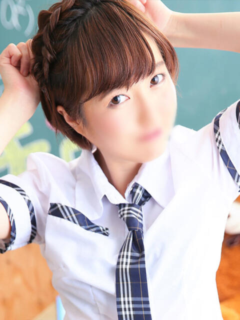 みい 吉祥寺チロル（シンデレラグループ）（素人系夜這いイメクラ）