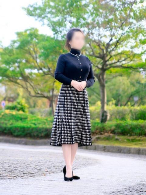 新井美月 こあくまな熟女たち 加古川店 (KOAKUMAグループ)（人妻・熟女デリヘル）