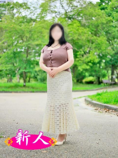 高畑 夏海 こあくまな熟女たち姫路店（KOAKUMAグループ）（人妻・熟女デリヘル）