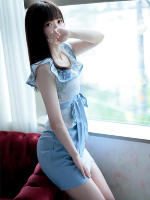 ほまれ　眩い笑顔が愛らしい美女 CELEB FACE NAKASU（人妻ソープランド）