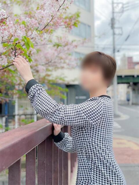 こはく 横浜おかあさん（熟女デリヘル）
