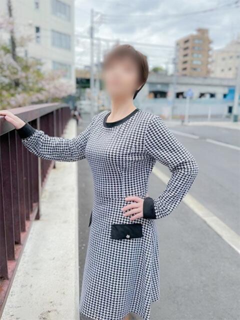 こはく 横浜おかあさん（熟女デリヘル）