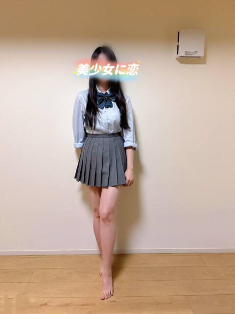 リンリン 美少女に恋（アジアンデリヘル）