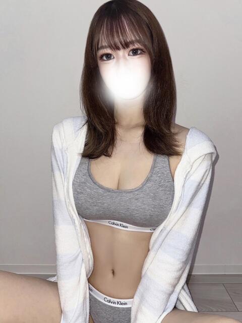 一ノ瀬梨奈【イチノセリナ】 Evolution1st キタ兎我野店（ホテヘル＆デリヘル）