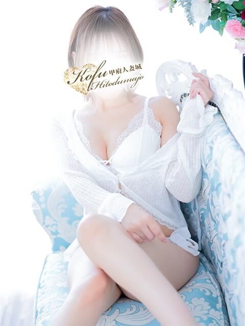 りな 甲府人妻城（人妻系デリヘル）