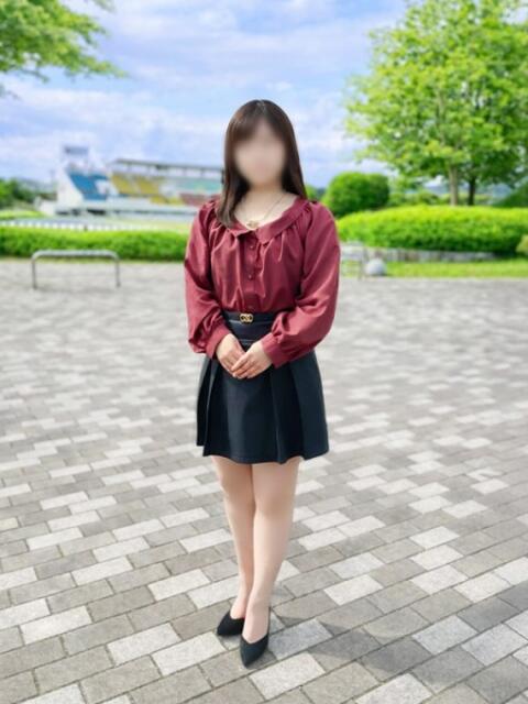 山岸 まりな こあくまな人妻・熟女たち東広島店（KOAKUMAグループ）（人妻・熟女デリヘル）