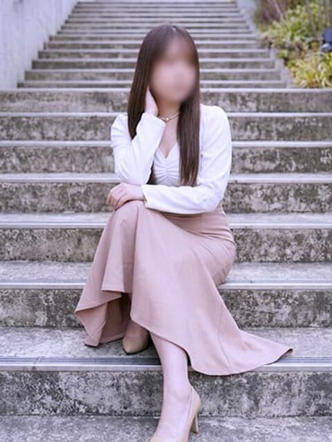 ゆの 新宿ミセスラウンジ東京（待ち合わせ＆デリバリー）