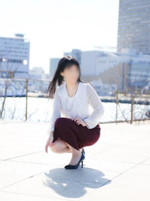 麻美由里 こあくまな熟女たち 高松店（KOAKUMAグループ）（人妻・熟女デリヘル）
