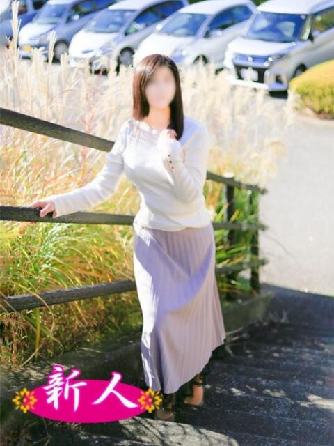 広瀬 菜奈 こあくまな熟女たち伊勢崎店（KOAKUMAグループ）（人妻・熟女デリヘル）