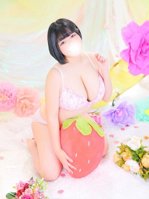ひかる エンジェルマスカット（巨乳ぽっちゃりデリヘル）