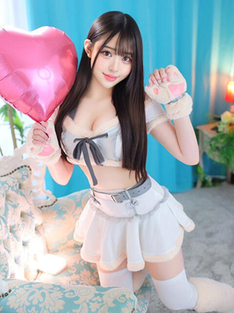 ひな【キス×美乳×推し】 ロマネ（ソープランド）