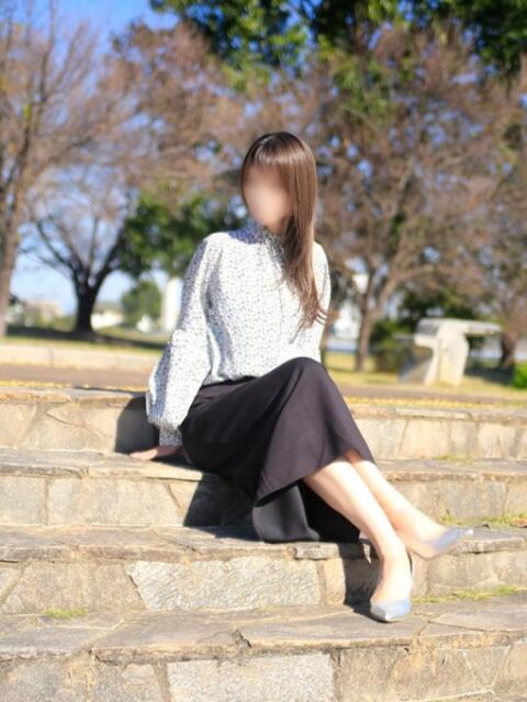 廣崎 みずほ こあくまな熟女たち伊勢崎店（KOAKUMAグループ）（人妻・熟女デリヘル）