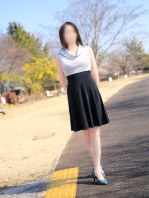 新山 そら こあくまな熟女たち伊勢崎店（KOAKUMAグループ）（人妻・熟女デリヘル）