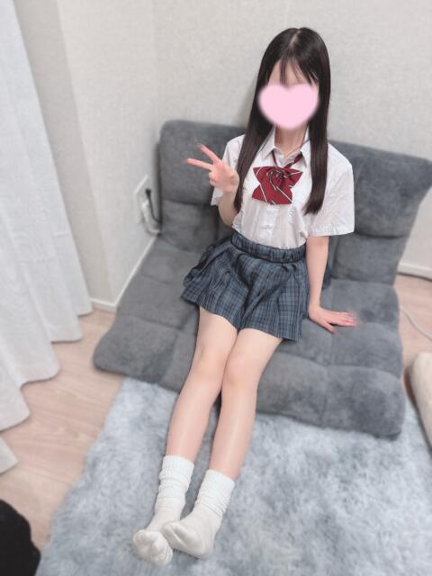体験期間なな『小さい体にスタイルも顔も性格も抜群な完全無欠美少女 錦糸町派遣型JKリフレガチあい（派遣リフレ）