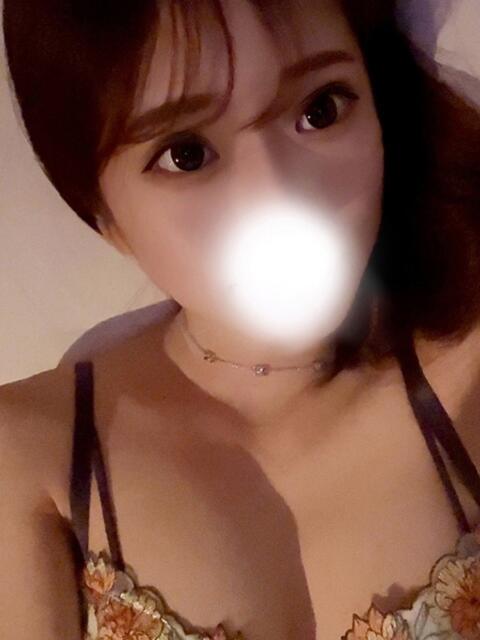 ゆらの クラブ バレンタイン大阪（素人美女専門デリヘル）