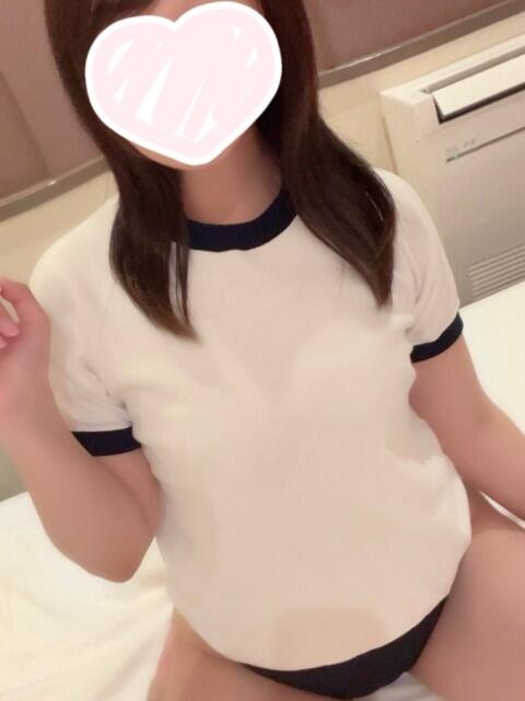 なつき☆未経験超可愛いピュア清楚 PREMIUM萌え可愛いチョコレート～全てのステージで感動の体験を～（デリヘル）