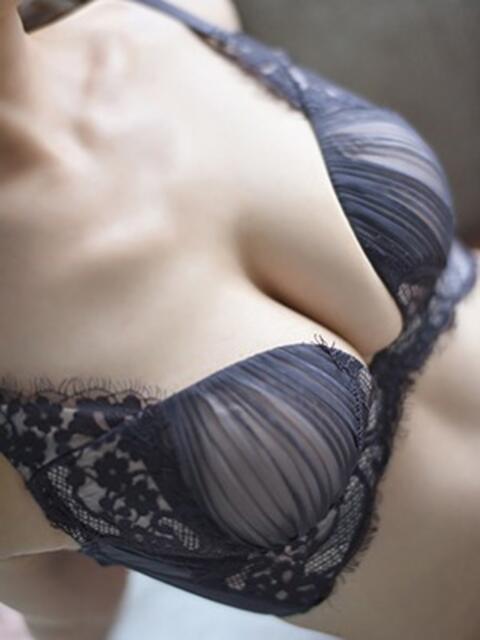 沢宮(さわみや) 人妻出逢い会 百合の園 池袋店（人妻系デリヘル）