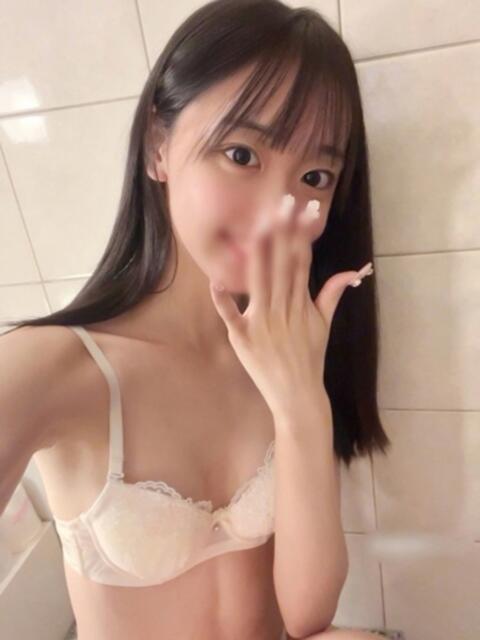 ひより E+アイドルスクール池袋店（デリヘル）