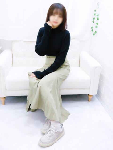 ひな 秋葉原鑑賞ガール(オナクラ)