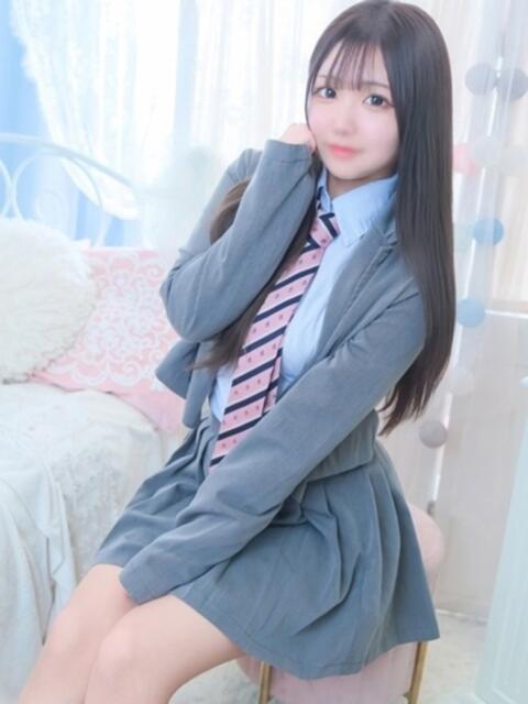 なつき E+アイドルスクール（デリヘル）
