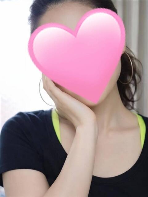 凛来-りく- 淫らなオンナ性体師･･･そして曖昧なひと時(本格派オイル性感マッサージ)（出張アロマエステ）