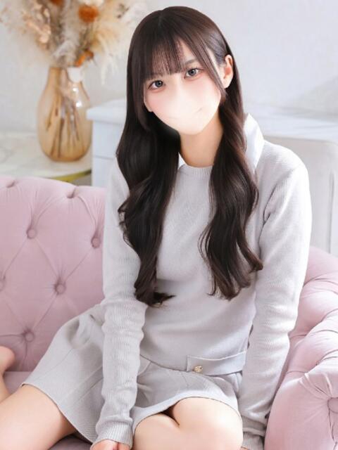 みり★清純漂う女子アナ系美女★ Bell～S級美女お姉様・人妻デリヘル～（デリヘル）
