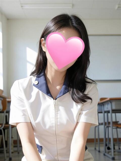 凜-りん- 淫らなオンナ性体師・・・そして曖昧なひと時(本格派オイル性感マッサージ)(出張アロマエステ)