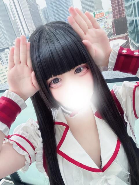 めろ 新宿ハンドメイド（手コキ・オナクラ）