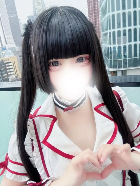 めろ 新宿ハンドメイド（手コキ・オナクラ）