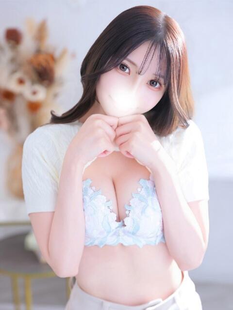 りん★S級奇跡の極上美人OL★ Bell～S級美女お姉様・人妻デリヘル～（デリヘル）