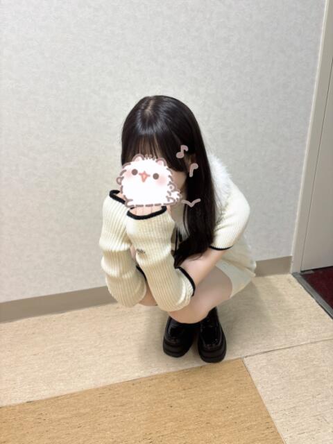 みんと 池袋S級素人派遣型東京美少女物語（派遣型リフレ）