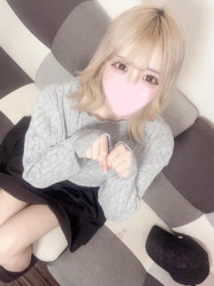 れの★18歳・未経験 Linda＆Linda(リンダリンダ)（梅田/デリヘル）